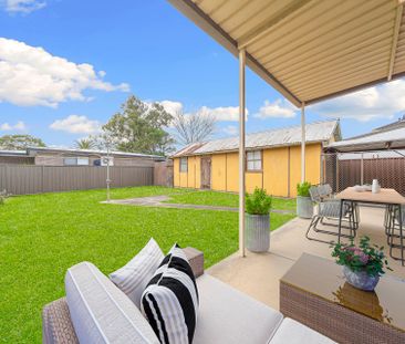 Spacious 4-Bedroom Family Home in Auburn!! - Photo 5