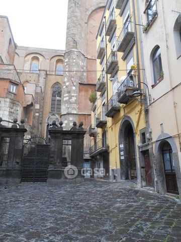 Bilocale in Affitto in Piazza Cardinale Sisto Riario Sforza a Napoli - Photo 5
