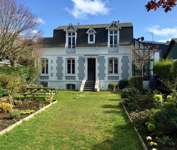 Jolie maison de ville au coeur de DEAUVILLE - Photo 1