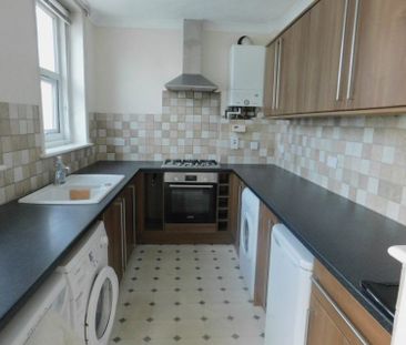 St Peters Road, St Leonards - £995pcm - Photo 5