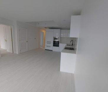 $2,400 / 1br + DEN 612sq ft – on the 3rd Floor in the Mt. Pleasant ... - Photo 3