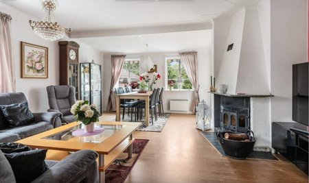 Badhusvägen, Hallstavik - Photo 2