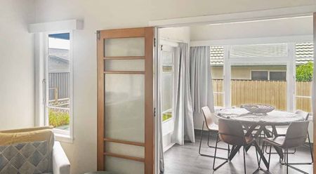 Saint Leonards - Three bedrooms - Photo 3