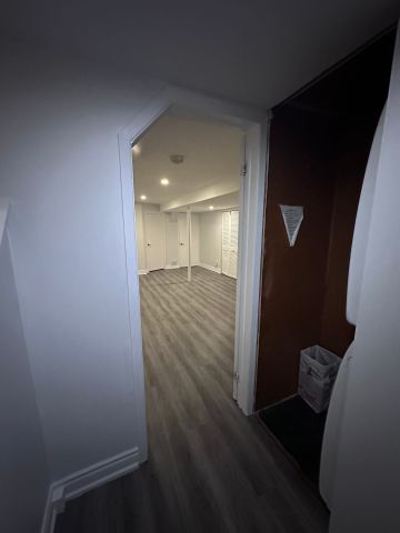 For Lease - 50 Marbury Crescent Unit# Lower, Toronto, Ontario - Photo 3