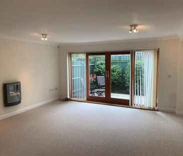 3 bedroom House To Let - Photo 1
