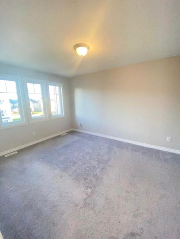 For Lease - 39 MAROMA Street, Orleans - Cumberland and Area, Ontario - Photo 4