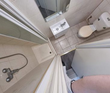 Studio Flat, Benwell Road, N7 - Photo 2