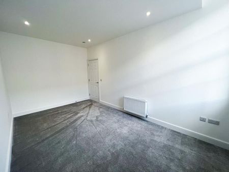 Lowgate, Hull - Photo 2