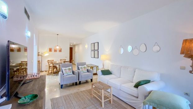 Atico en alquiler en Las Chapas, Marbella - Photo 1