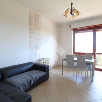 Bilocale in affitto - Photo 1