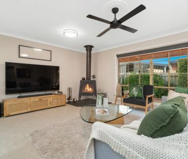 6 Nowra Court, Mornington. - Photo 6