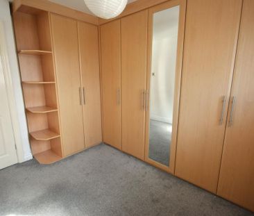 2 bedroom detached house to rent - Photo 5