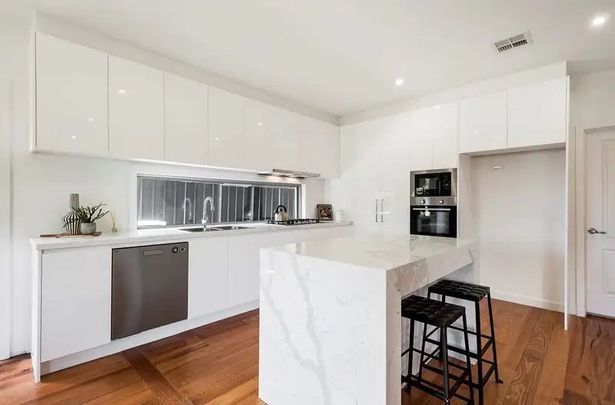 1/15 Berkeley Street, Huntingdale - Photo 1