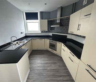 2 bedroom apartment to rent - Photo 4