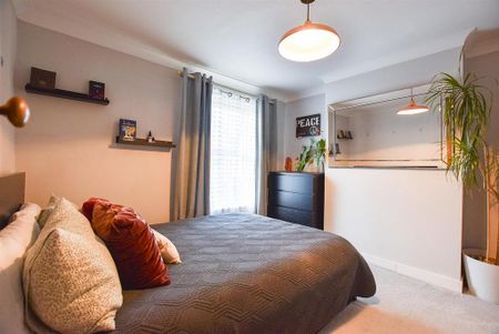 2 bedroom terraced house to rent - Photo 3