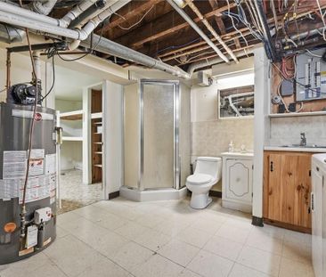 For Lease - 92 Gary Avenue, Hamilton, Ontario - Photo 2