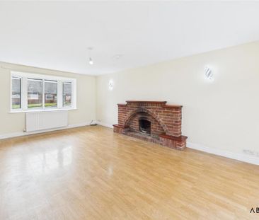 5 bedroom detached house to rent - Photo 6