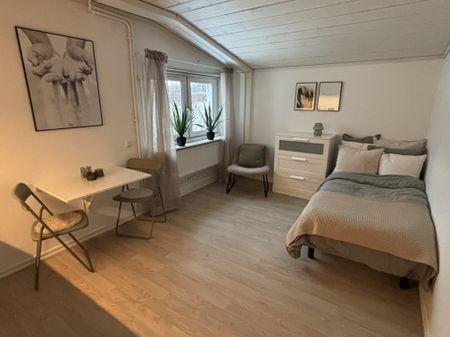 Edsängsvägen, Sollentuna - Photo 2