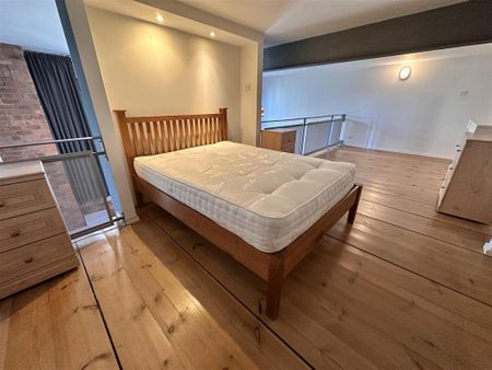 1 bedroom duplex to rent - Photo 3