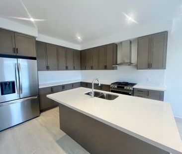 For Lease - 3194 Crystal Drive, Oakville, Ontario - Photo 1