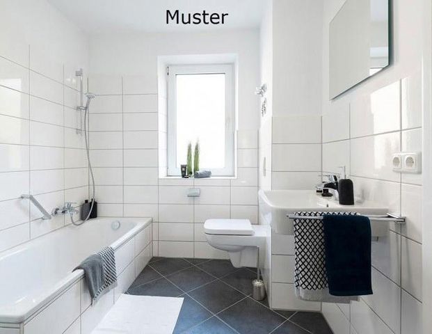 Gut geschnittene 3-Zimmer-Wohnung im Essener Nordviertel - kürzlich erst saniert! - Photo 1