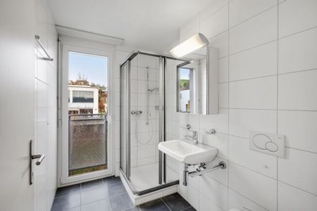 The accommodation is perfect for you to relax in your favorite armchair - Foto 4