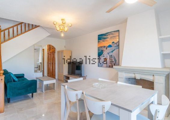 Alquiler de chalet adosado en Villamartín