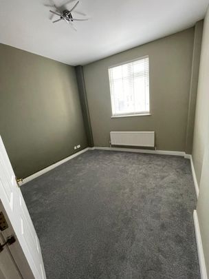 1 Bed Flat, Chesterfield Road, S8 - Photo 1