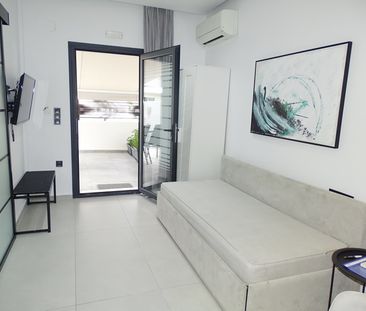 APARTMENT 48 SQ.M. FURNISHED RENOVATED AND IN A CENTRAL POINT IN LO... - Photo 2