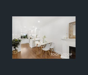 Luxurious Entertainer - Photo 3