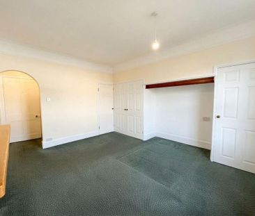 4 bedroom maisonette to rent - Photo 5