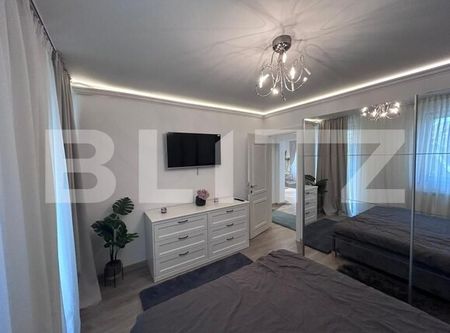 Apartament cu 3 camere, 87 mp, zona Ramada - Fotografie 2
