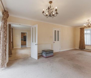 3 bedroom detached bungalow to rent - Photo 6