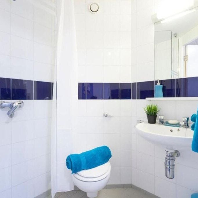 Studio Flat, Creek Road, SE8 - Photo 1