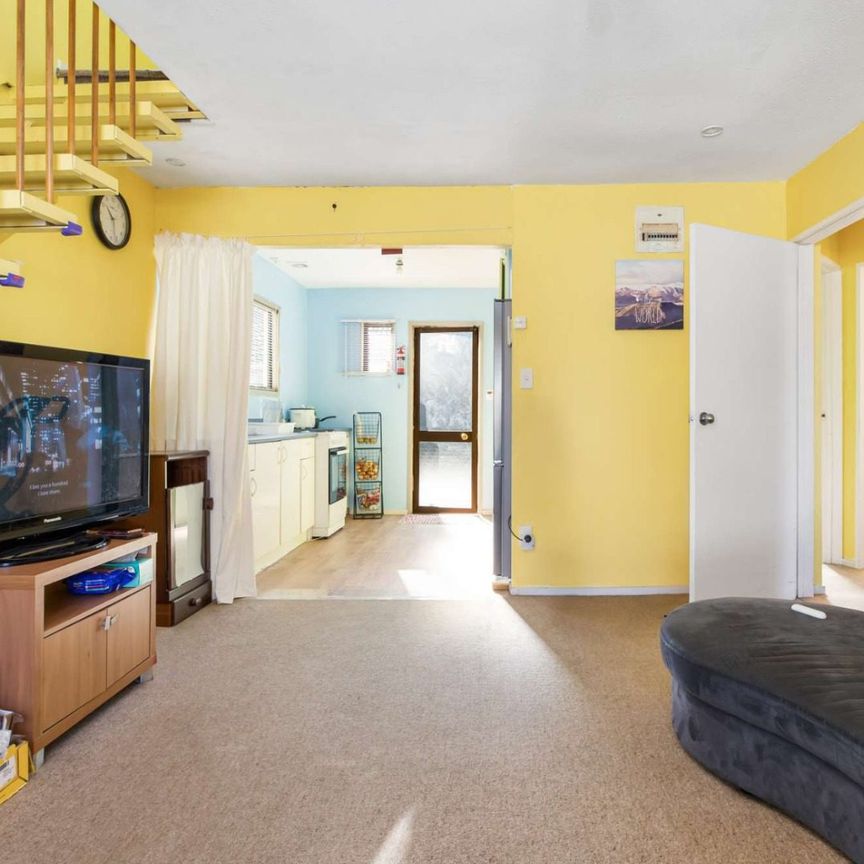 3-Bedroom Unit in Sydenham, Christchurch - Photo 1