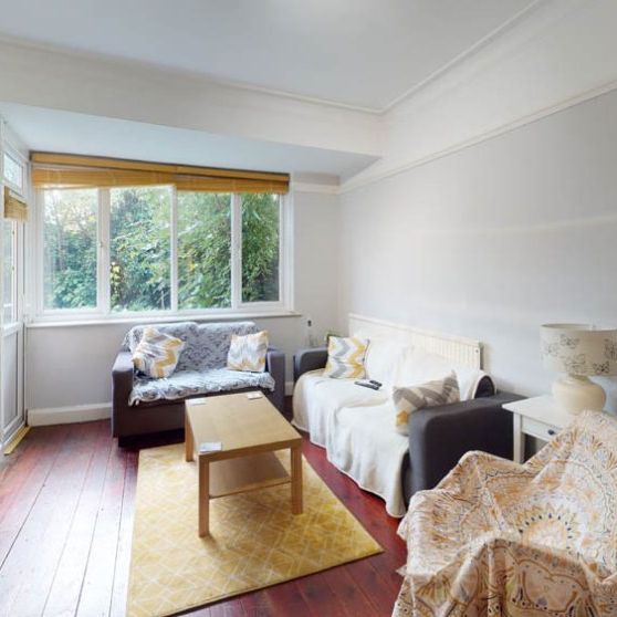 14 Regent Park Terrace, Leeds, LS6 2AX - Photo 1