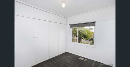 Hilltop Views - Photo 5