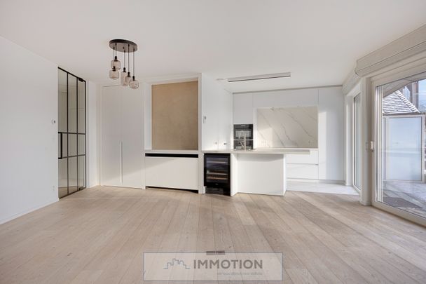 Exclusief appartement met 2 slaapkamers en garage - Photo 1