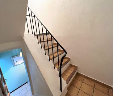 Location Appartement 3 pièces 83m² PUGET VILLE 83390 - Photo 3