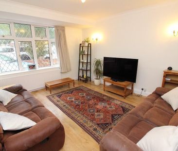 Rutherwyke Close, Stoneleigh - Photo 6