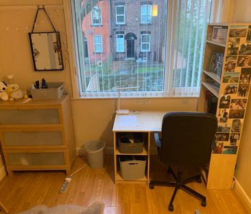 Buckingham Avenue, Hyde Park - Photo 6