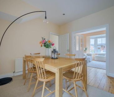 85 Downshire Road, Holywood, BT18 9LY - Photo 6