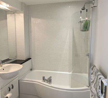 Cwrt Naomi, Pentre Doc Y Gogledd,Llanelli, Sa15 2LY - Photo 4