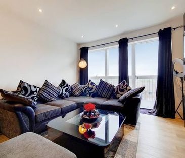 2 Bed Flat, Lyon Road, HA1 - Photo 1