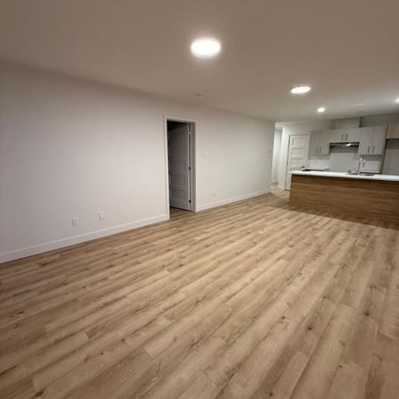 5 1/2 à louer - Photo 4