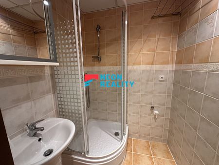 Pronájem bytu 1+1 36 m² - Photo 4
