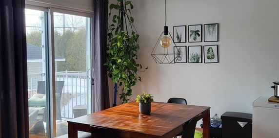 4 1/2 Sur 2 étages à St-Jean-Chrysostome - Photo 2