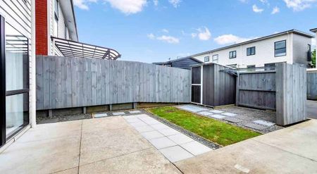 Great Location - Photo 2