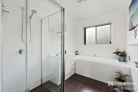 16A Carlyle Close, 2530, Dapto Nsw - Photo 5