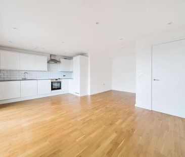 Slough, Berkshire, SL1 - Photo 2